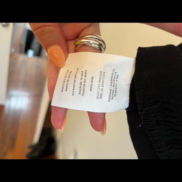 Juniper Blu Cropped Embroidered Tank - Picture 5 of 5